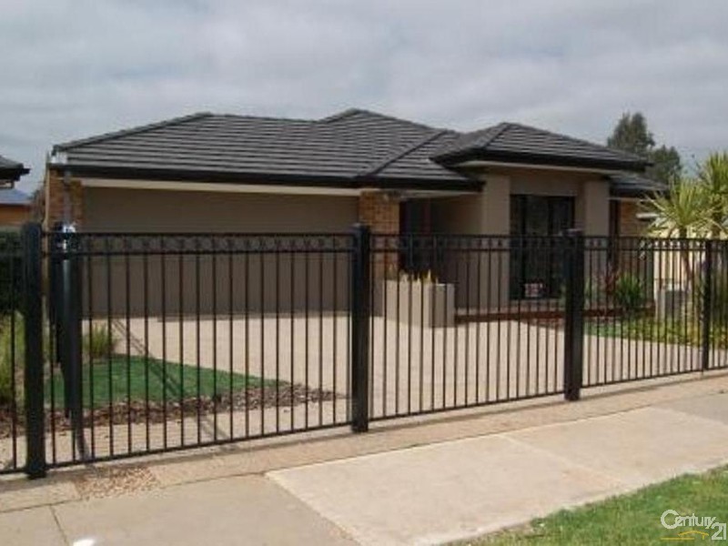 106 Coventry Rd, Smithfield SA 5114