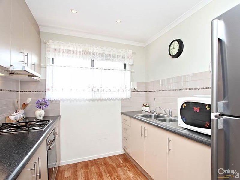 31 Tatura Road, Munno Para West SA 5115