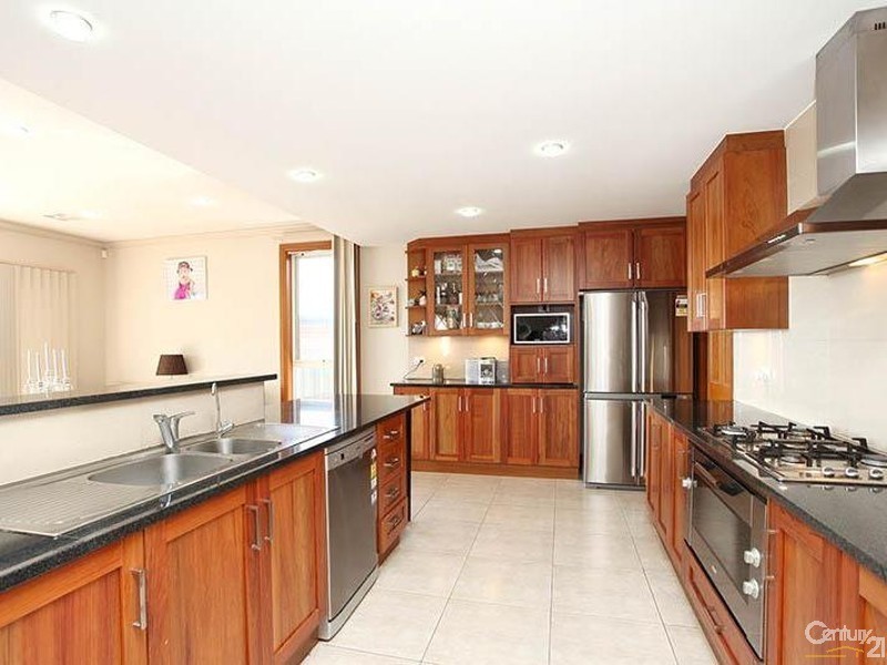 5 Myrtlebank Terrace, Stonyfell SA 5066