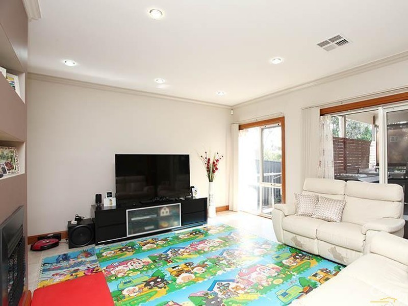 5 Myrtlebank Terrace, Stonyfell SA 5066