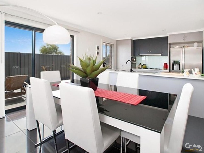 48 Oakwood Circuit, Munno Para West SA 5115