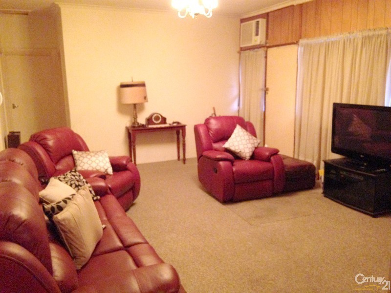 27 Fraser Street, Woodville South SA 5011