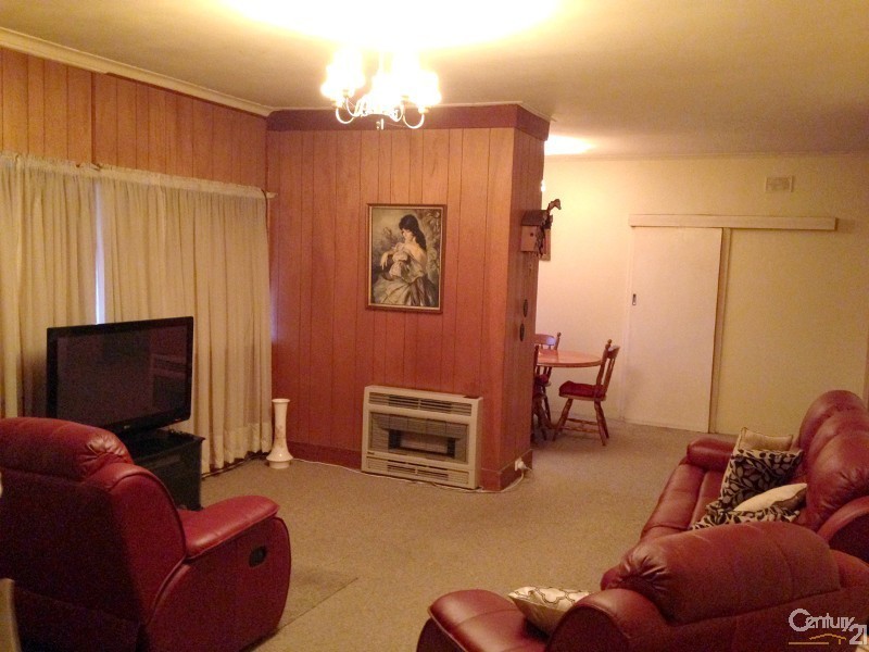 27 Fraser Street, Woodville South SA 5011