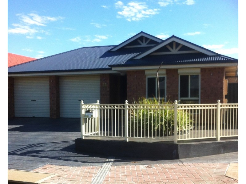 24 Gemini Dr, Munno Para West SA 5115