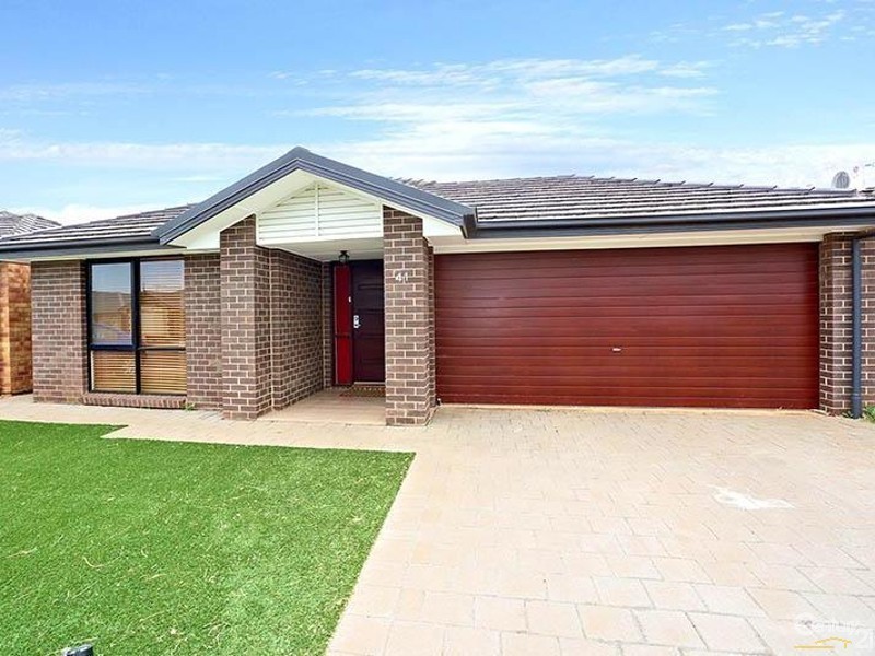 41 Arcadia Drive, Smithfield SA 5114