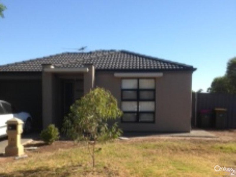 11 Almond Circ, Munno Para West SA 5115