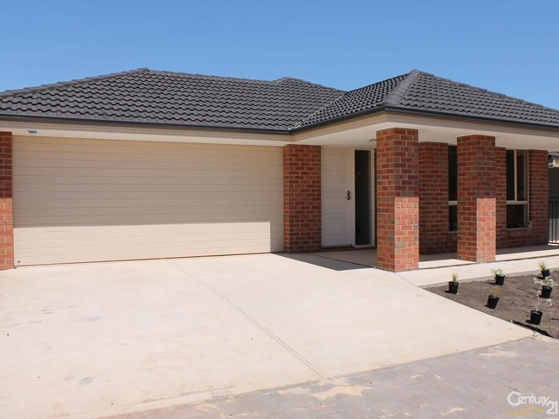 15 Tudor Cres, Smithfield Plains SA 5114