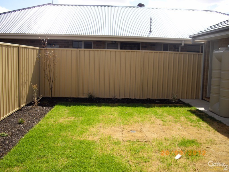 8A Saxon Street, Smithfield Plains SA 5114