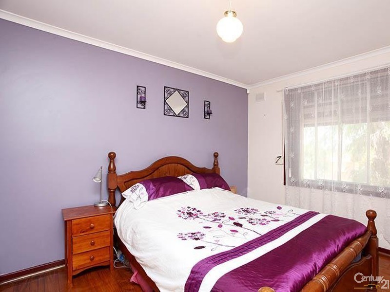 14 Woodlands Road, Elizabeth Downs SA 5113