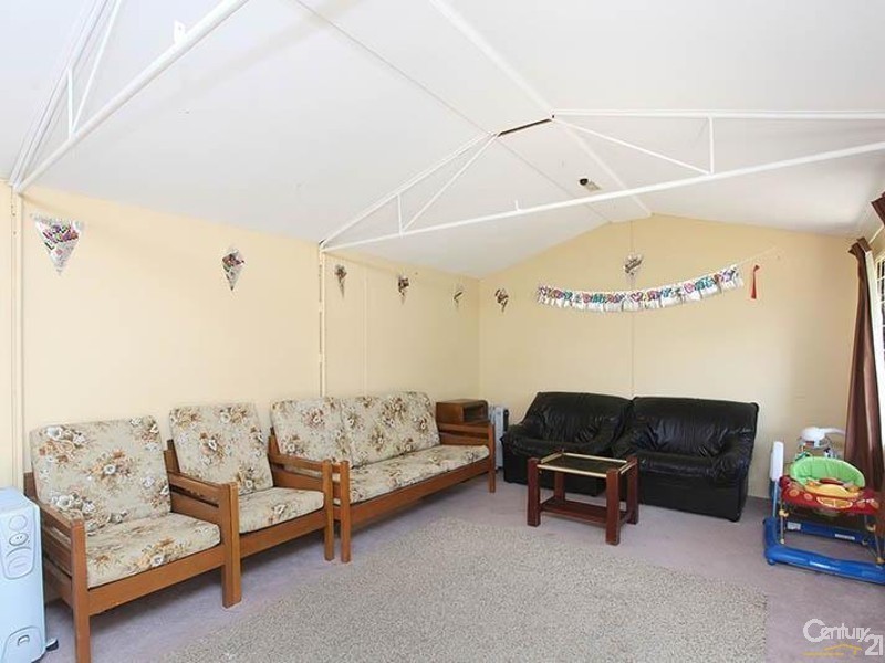 26 Durdin Road, Elizabeth Vale SA 5112