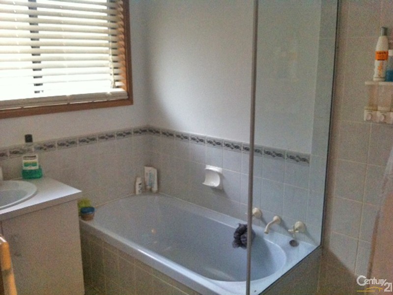 21 Everard Avenue, Andrews Farm SA 5114