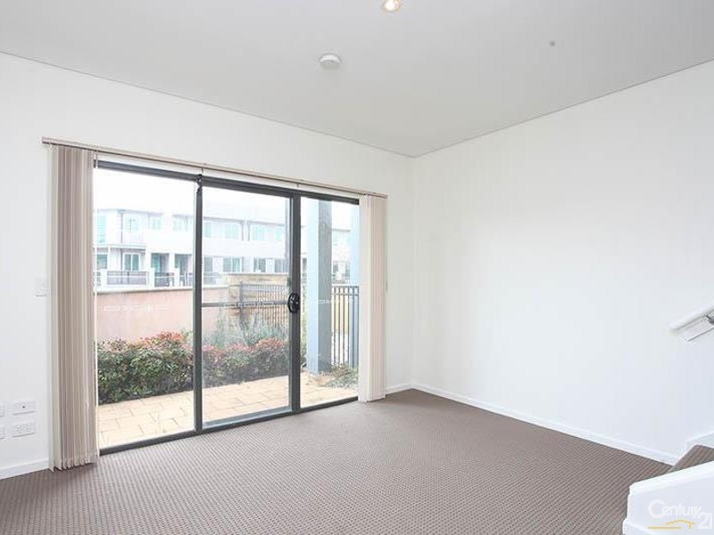 1/2 Greentree Place, Mawson Lakes SA 5095