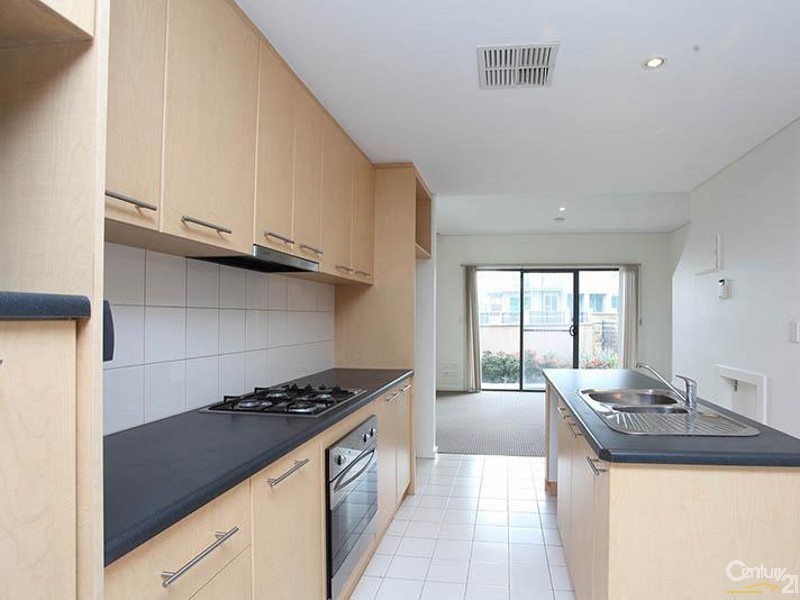 1/2 Greentree Place, Mawson Lakes SA 5095