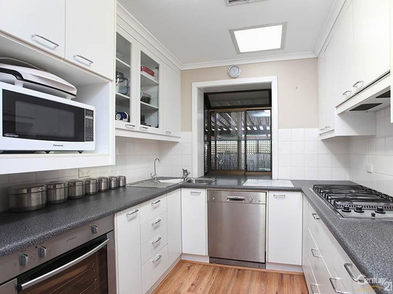 15 Blackburn Road, Elizabeth East SA 5112