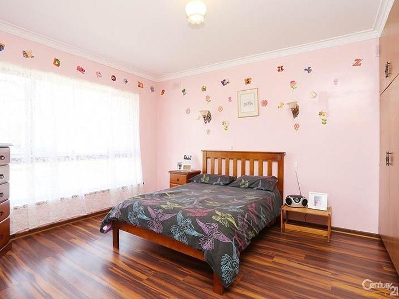 11 Spains Road, Salisbury SA 5108