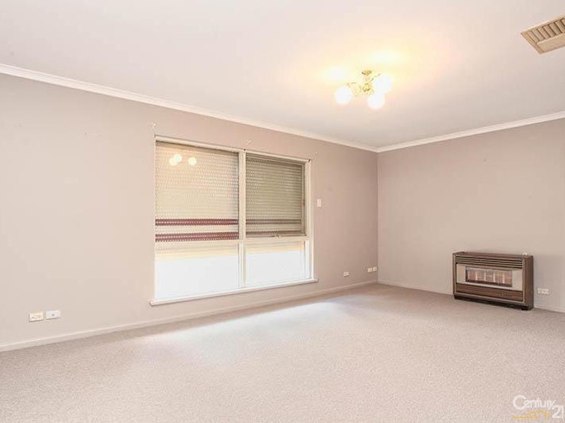 7 Garside Crescent, Salisbury East SA 5109