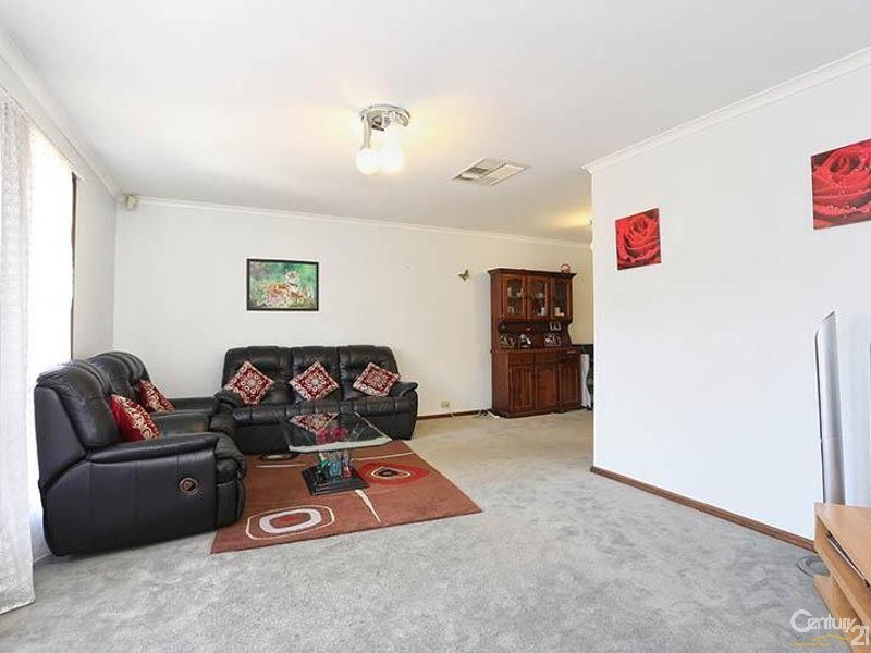 1 Hawthorn Terrace, Parafield Gardens SA 5107