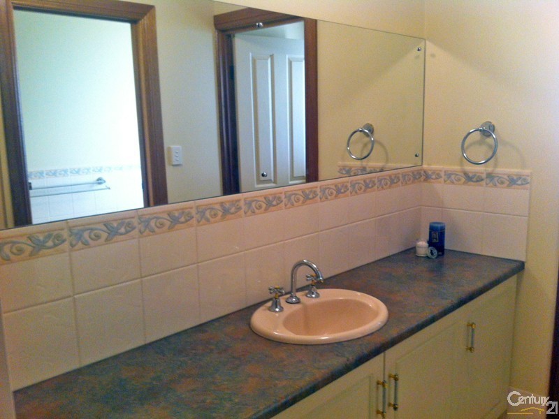 23 Coleman Parade, Evanston Park SA 5116