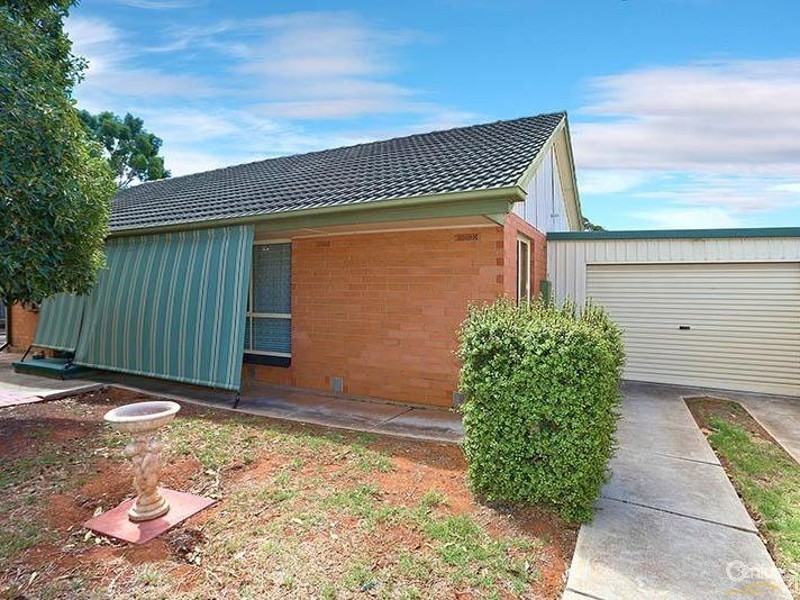 13 Caruso Crescent, Brahma Lodge SA 5109