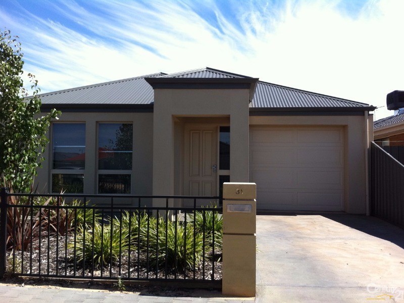 31 Chateau Avenue, Andrews Farm SA 5114
