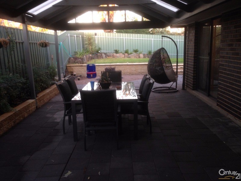5 Trestrail Circuit, Williamstown SA 5351