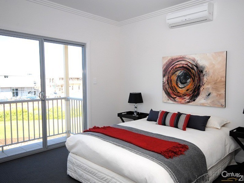 20 Mowbray Street, Mawson Lakes SA 5095