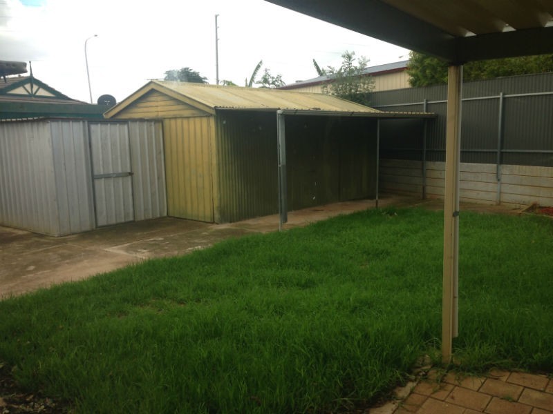 36 Sterling Court, Smithfield SA 5114