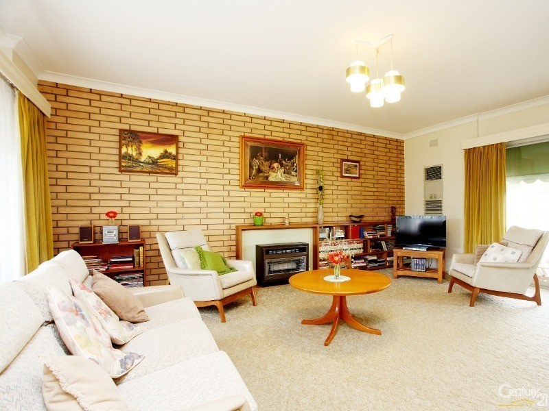 12 Harvey Avenue, Salisbury SA 5108