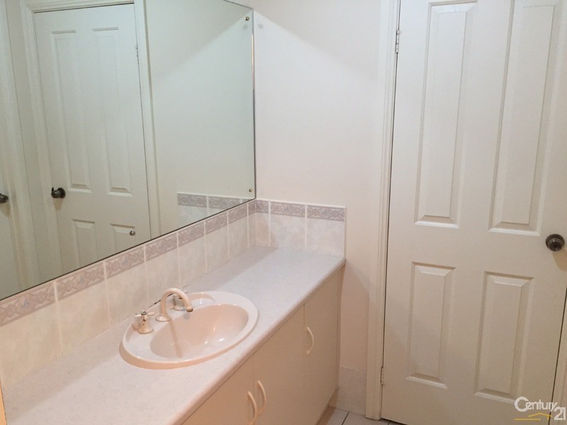 1 Westwood Court, Oakden SA 5086