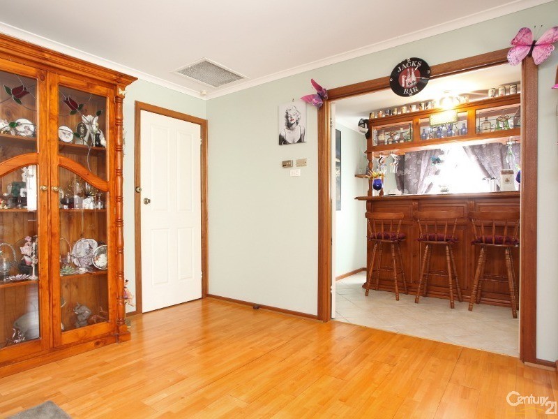 31 Cambridge Terrace, Hillbank SA 5112