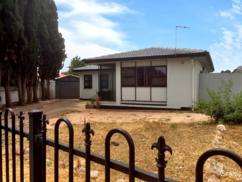 28 Justinian Street, Elizabeth Downs SA 5113