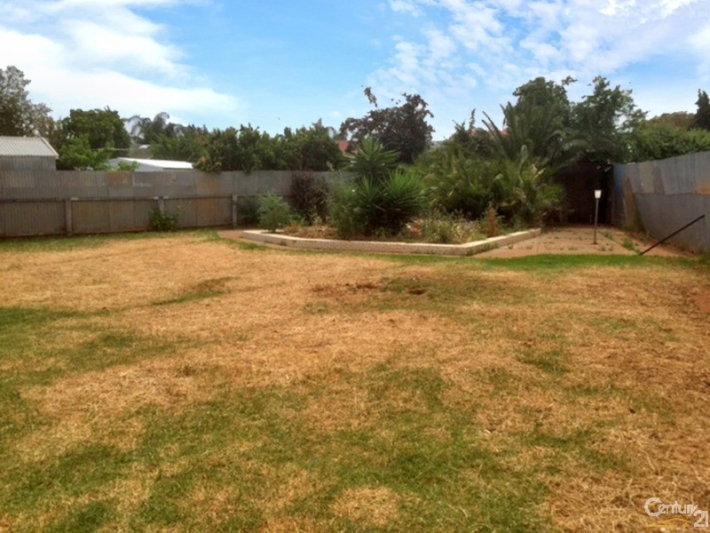 28 Justinian Street, Elizabeth Downs SA 5113