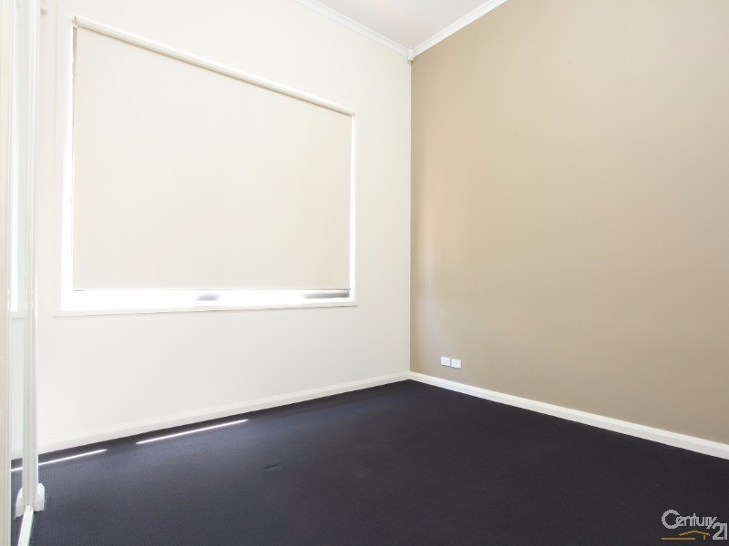 23 Mackenzie Circuit, Mawson Lakes SA 5095