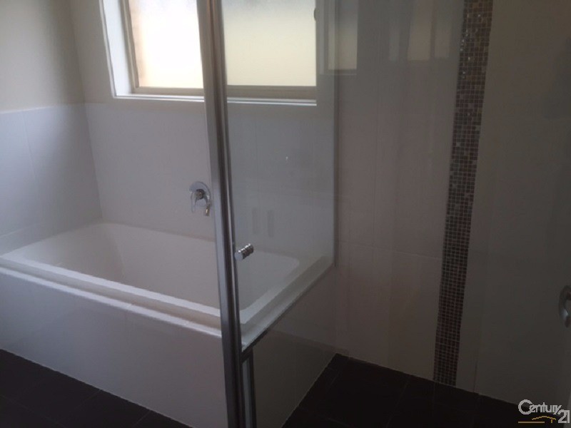 20 Springfield Avenue, Direk SA 5110