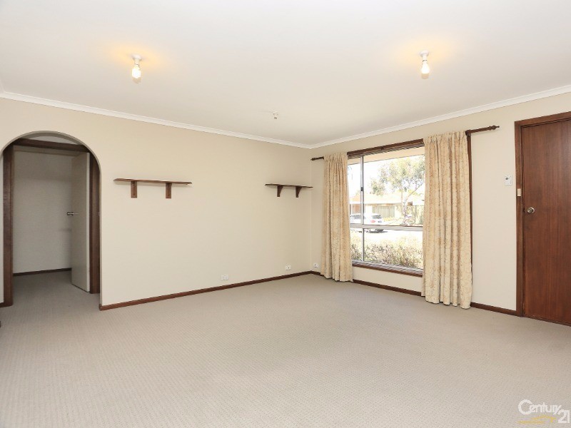 15 Roxby Street, Parafield Gardens SA 5107
