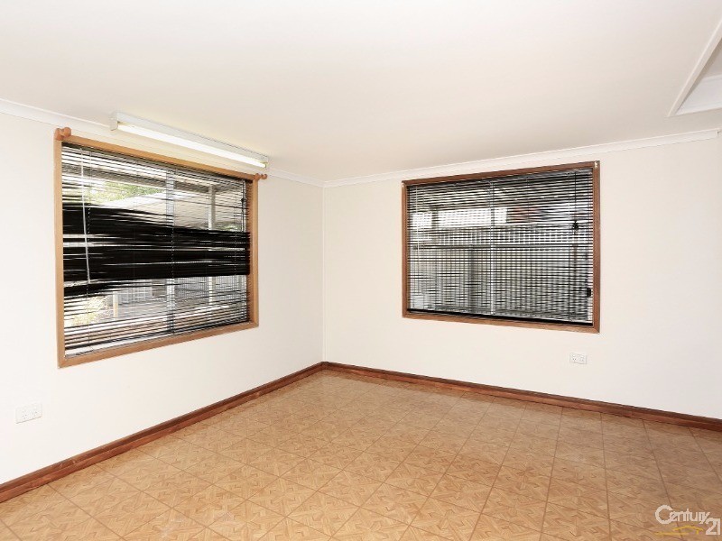 15 Roxby Street, Parafield Gardens SA 5107