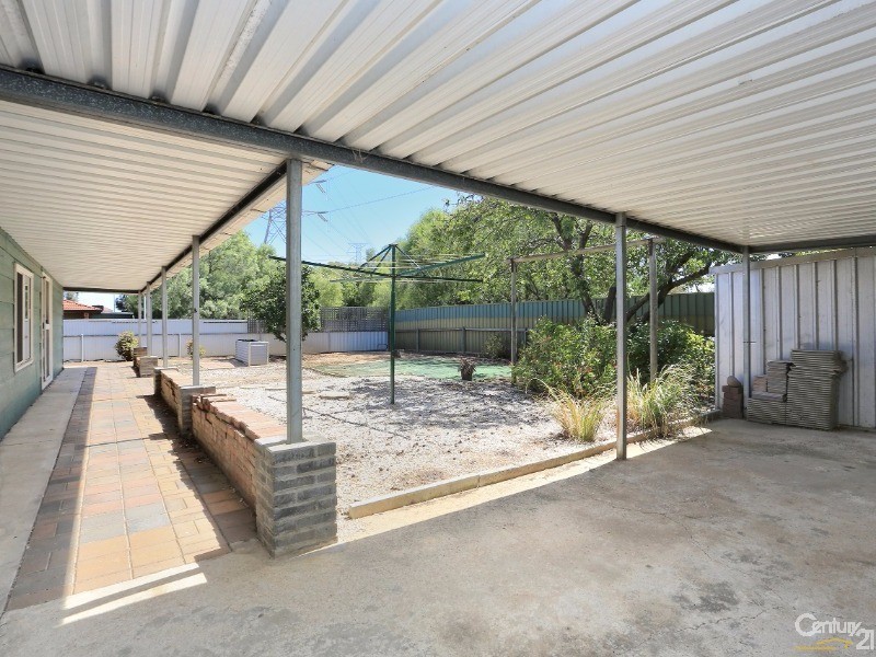 15 Roxby Street, Parafield Gardens SA 5107