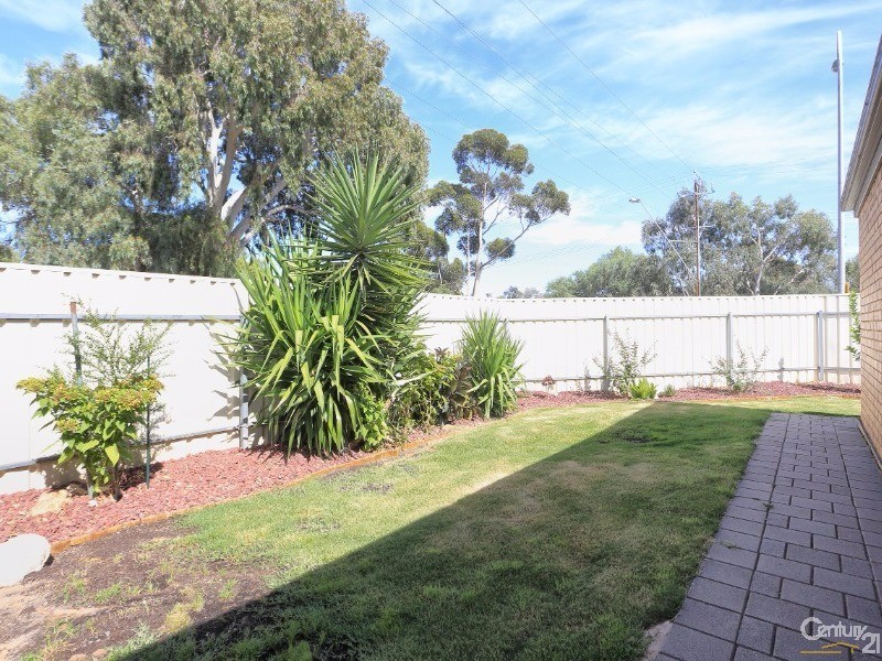 5 Warwick Court, Paralowie SA 5108