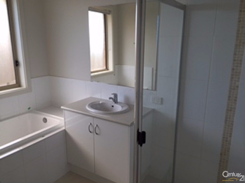 35  White Close, Encounter Bay SA 5211