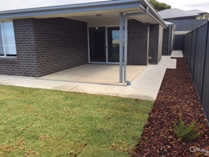 37 White Close, Encounter Bay SA 5211