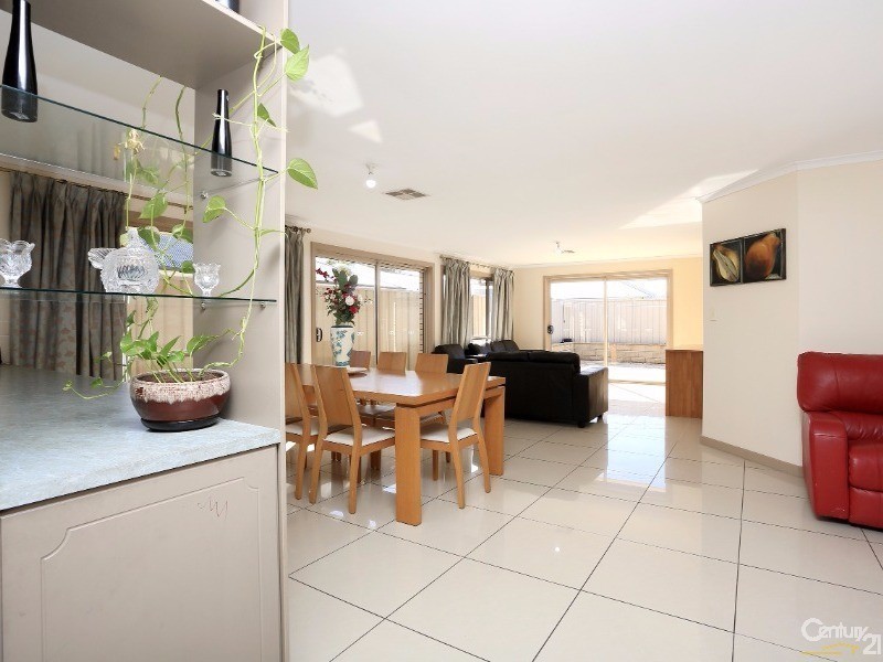 3 Oaks Court, Parafield Gardens SA 5107