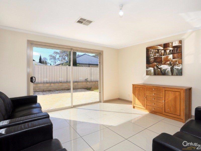 3 Oaks Court, Parafield Gardens SA 5107