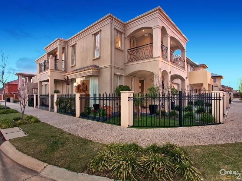 25 St Clair Avenue, Mawson Lakes SA 5095