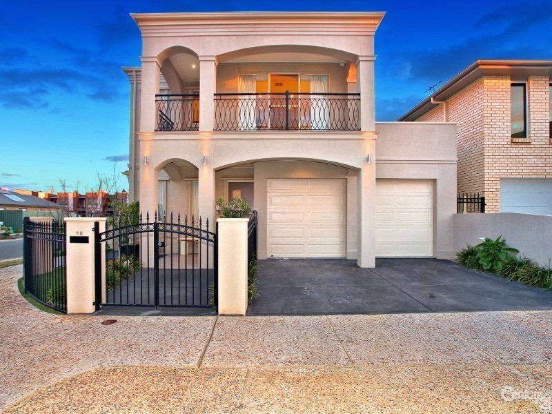 25 St Clair Avenue, Mawson Lakes SA 5095