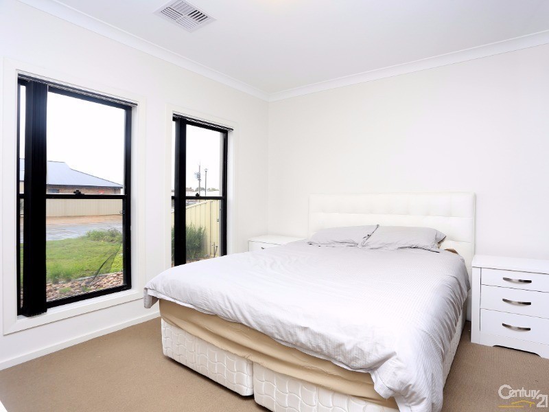 1A Burwood Road, Munno Para West SA 5115