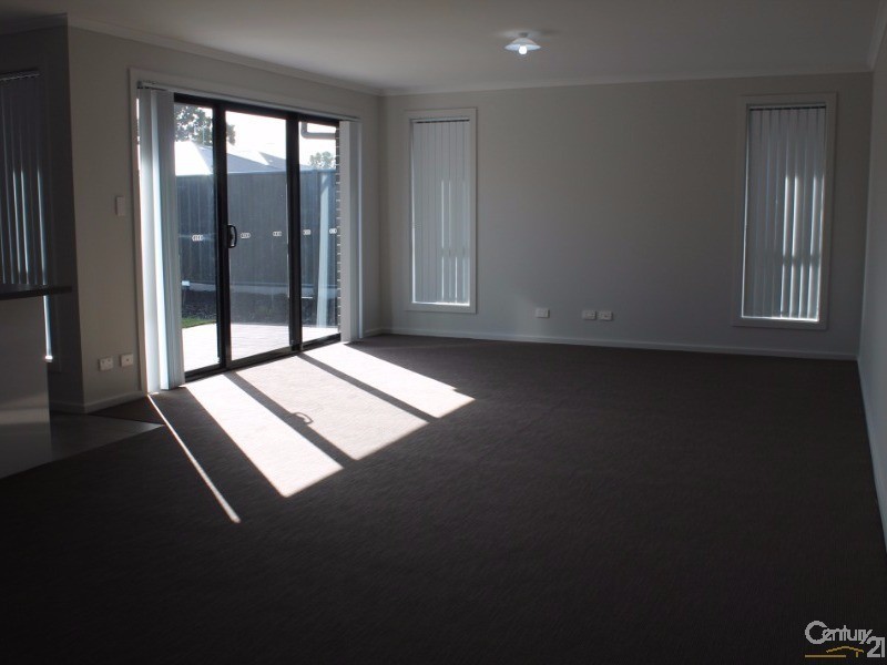 6 Rawlings Circuit, Evanston SA 5116