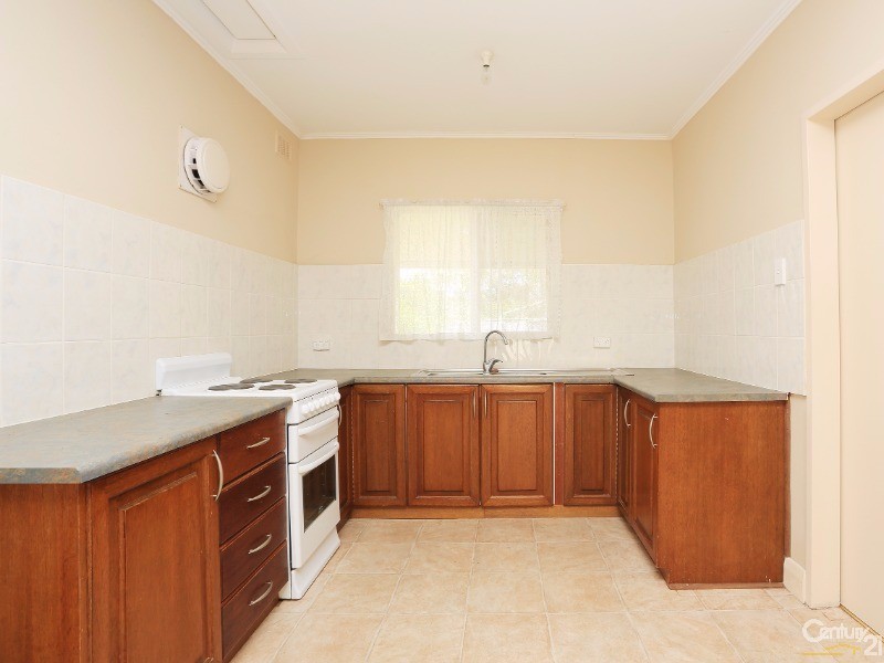 11 Welby Avenue, Salisbury East SA 5109