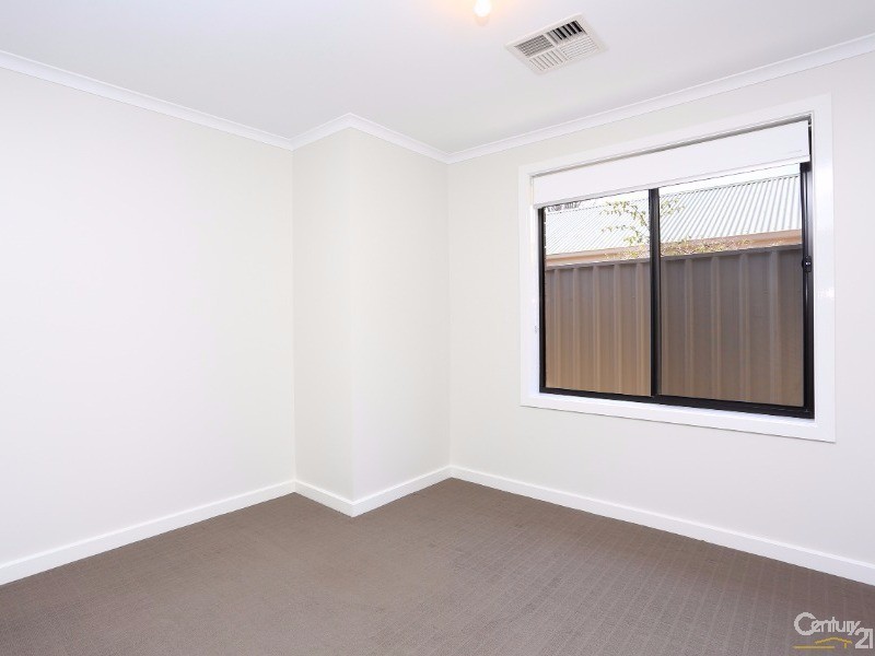 14 Melrose Avenue, Clearview SA 5085