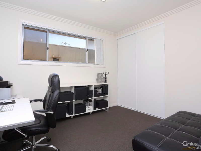 20 Mowbray Street, Mawson Lakes SA 5095