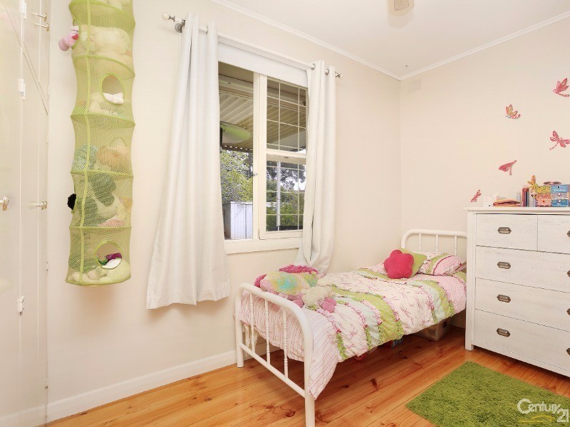 1 Alfred Road, Ridgehaven SA 5097